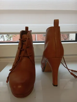 Botines Clarks Talla 39 Marrón Poco Uso