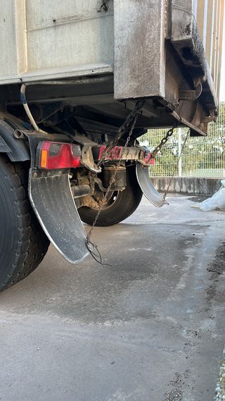 Semirremolque bañera Tisvol para áridos