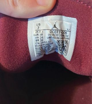 Nike Air Jordan 1 Low Scarpa Rossa e Nera