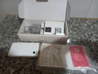 Nintendo DSi Blanca Completa