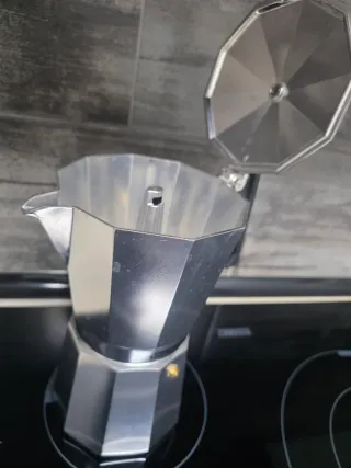 Cafetera Magefesa 12 tazas