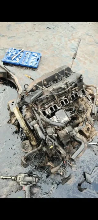 motor Ford Transit 2.4 TDDI