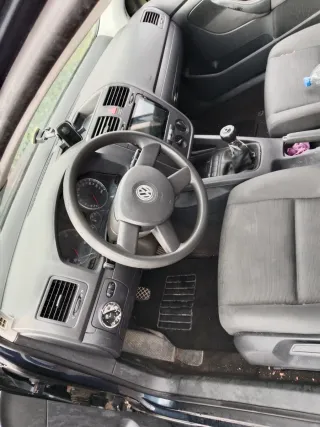 Volkswagen Golf 2004