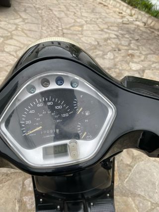 Riya 125 Scooter Blanco