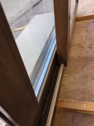 Ventana corredera con persiana