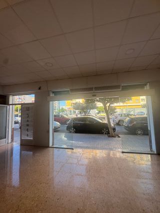 Local céntrico Villajoyosa  661527947/678537228