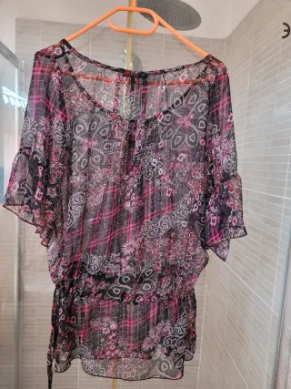 Bellissima camicetta blusa fantasia floreale