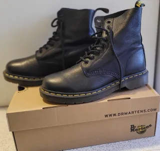 Botas Dr. Martens Negras Piel