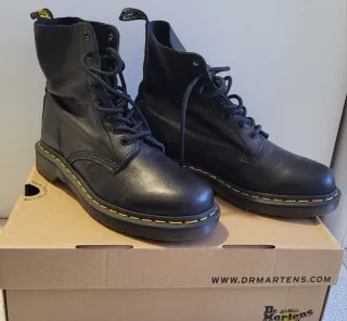 Botas Dr. Martens Negras Piel