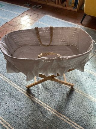 Moisés ratán / cuna de viaje