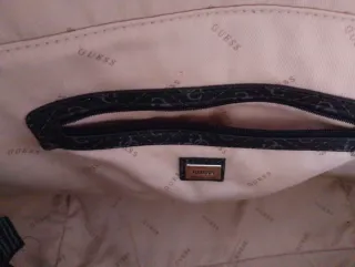 Bolso Guess Beige y Negro