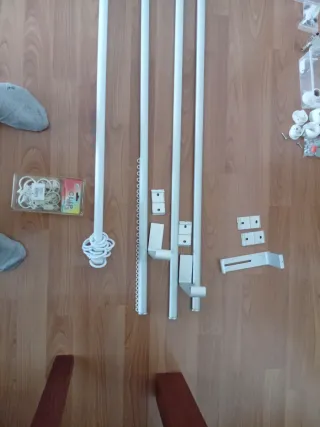 Barras cortinas metal y plástico