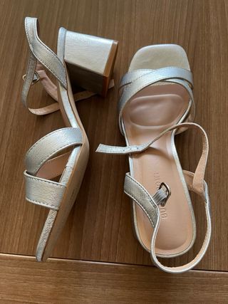 Sandalias plateadas tacón, 6,5 cm tacón