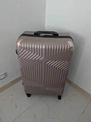 Maleta grande rígida con ruedas SIN ESTRENAR