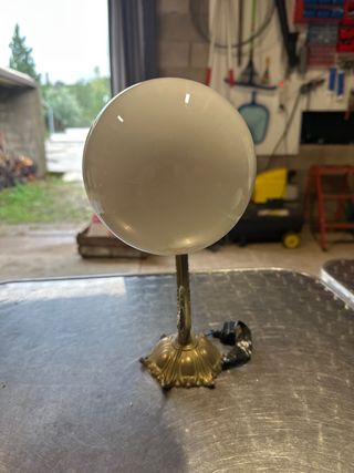 Lámparas de pared antiguas doradas