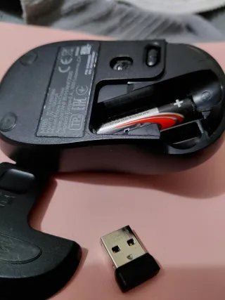 Ratón inalámbrico Logitech azul