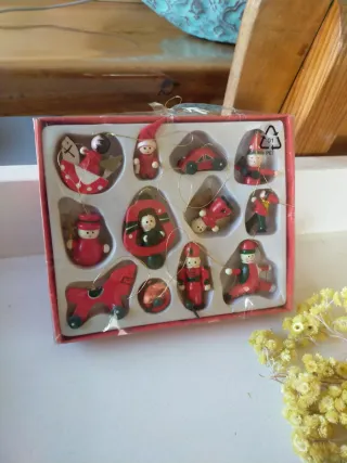 Lote Navidad bola cristal y figuras madera nuevas