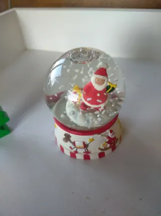 Lote Navidad bola cristal y figuras madera nuevas