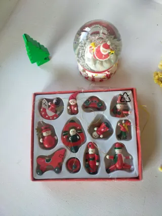 Lote Navidad bola cristal y figuras madera nuevas
