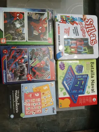 Lote Juguetes Spiderman, Batalla Naval, Sillas