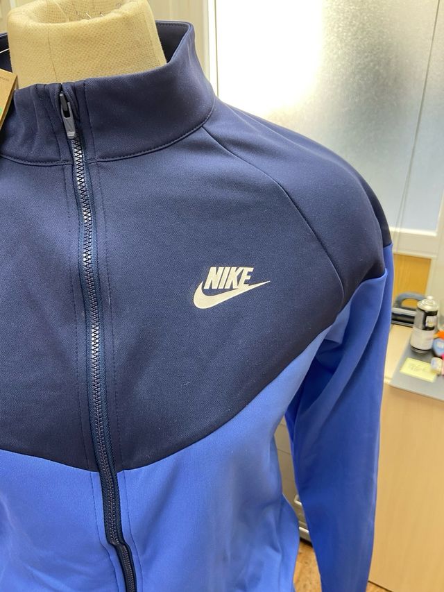 Conjunto deportivo Nike azul