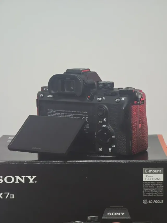 NUEVA Sony Alpha a7 III