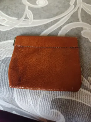 Monedero chico caballero piel marrón