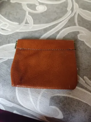 Monedero chico caballero piel marrón