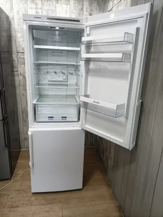 Frigorífico Siemens 186x60cm A+ no Frost Garantía