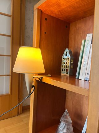 Lámpara de clip para estanterías,modelo Pascualina