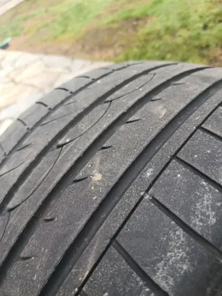 Neumáticos Yokohama 295/35/21 107Y