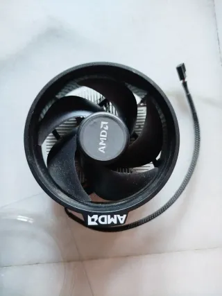 AMD Ryzen 3 1200 CPU + Disipador