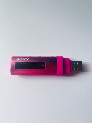 Sony Walkman NWZ-B183F Rosa/Morado 4GB mp3