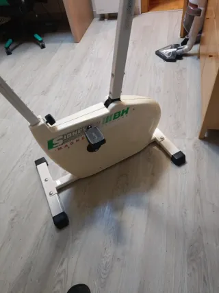 Bicicleta Estática BH Sidney Magnetic