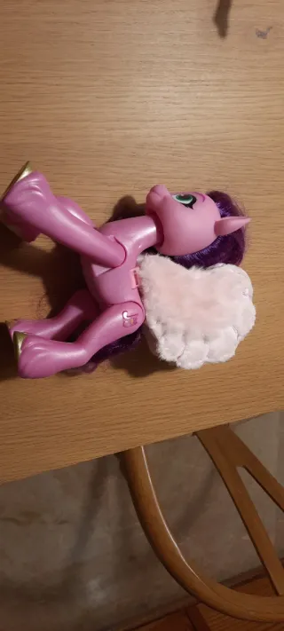 Pony Alado Rosa con Pelo Morado