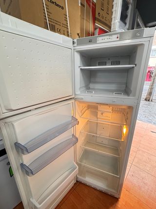 Frigorifero e lavatrice con garanzia