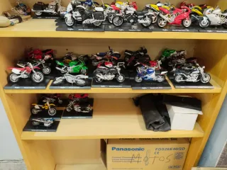 Colección 53 Motos Miniatura