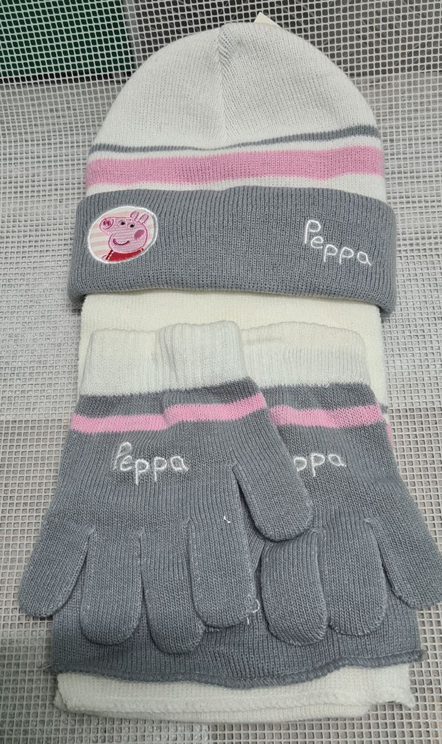 Conjunto Peppa Pig Gorro, Bufanda y Guantes NUEVO