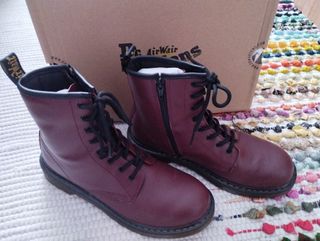 Botas Dr. Martens Niña Burdeos Talla 38.5