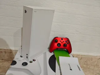 Xbox Series S Blanca con Mando