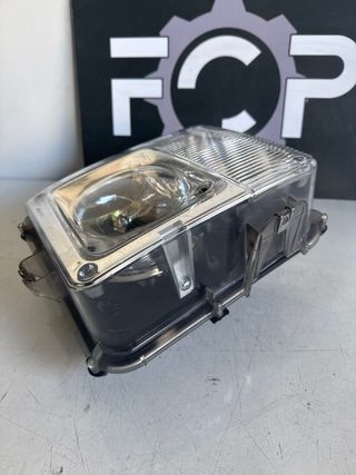 Faro antiniebla del derecho Cadillac SRX 25761286