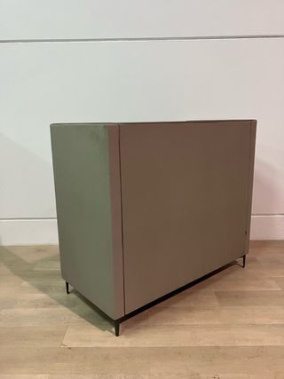 Sofá 3 plazas diseño fonoabsorbente