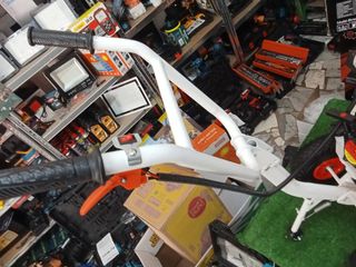 Decespugliatore A.M.C. 63cc Carrozzella