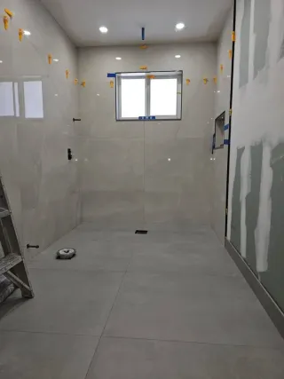 Alicatado nuevo de baños