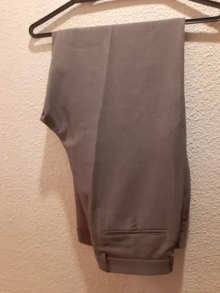 Traje caballeroTITO BRUNI Topo  Regalo otro.pant.