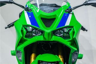 KAWASAKI ZX 6R 40TH ANIVERSARIO 40TH ANIVERSARIO * REESTRENO * SHOWA * PUIG *