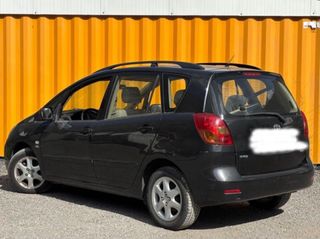 Toyota Corolla Verso 2003 2.0 D4D
