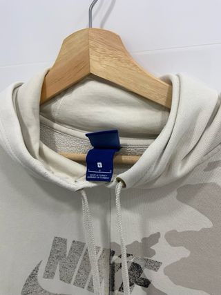 Sudadera Nike Beige/Gris Desgastada