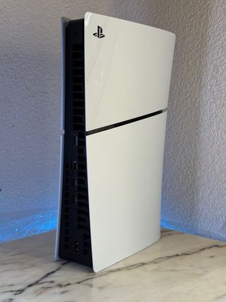 PS5 1TB Slim Blanca - Impecable