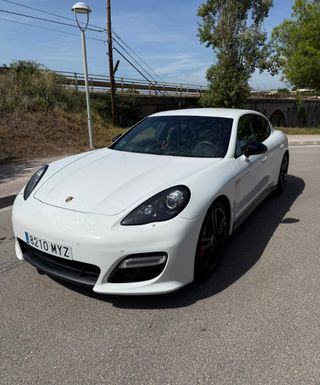 Porsche Panamera 2013